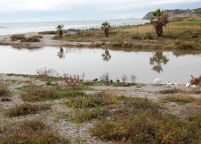 Sitges Apartment מלון דירות סיטגס