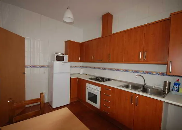 Sitges Apartment מלון דירות 3*